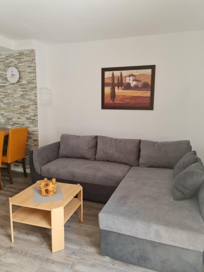 Ferienwohnung Trifkovic 3 Эмден Экстерьер фото